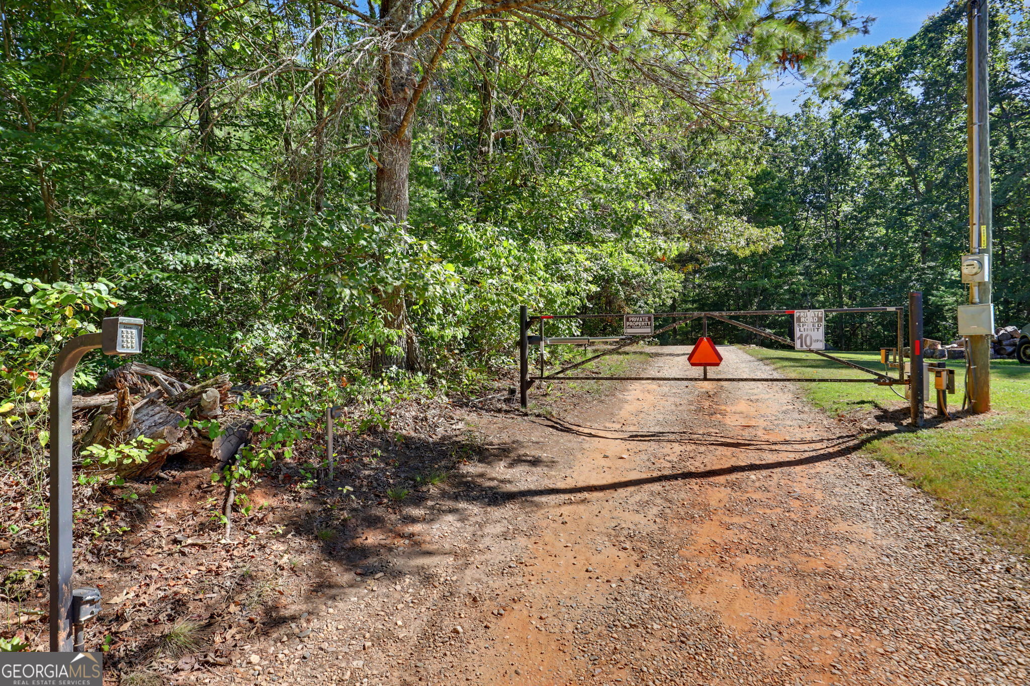 755 Beaver Lake Drive Property Photo 50