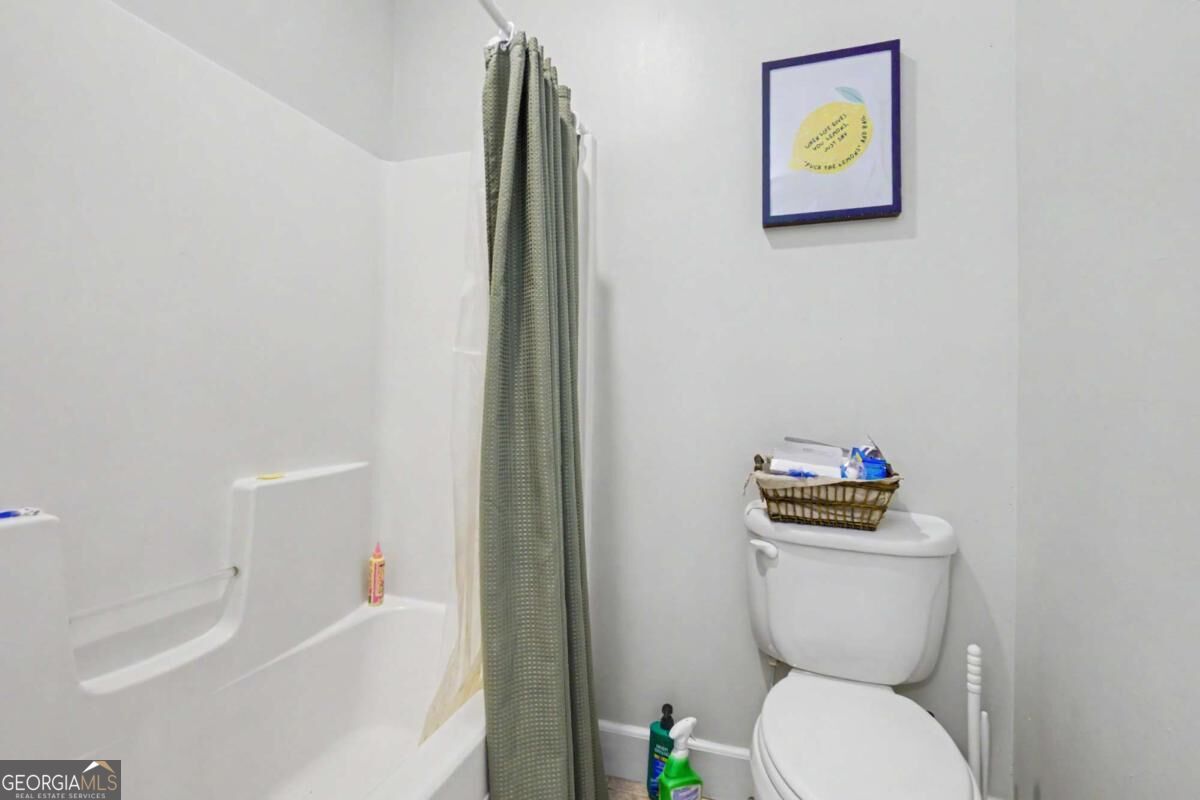 957 Saint Charles Avenue Ne Property Photo 20