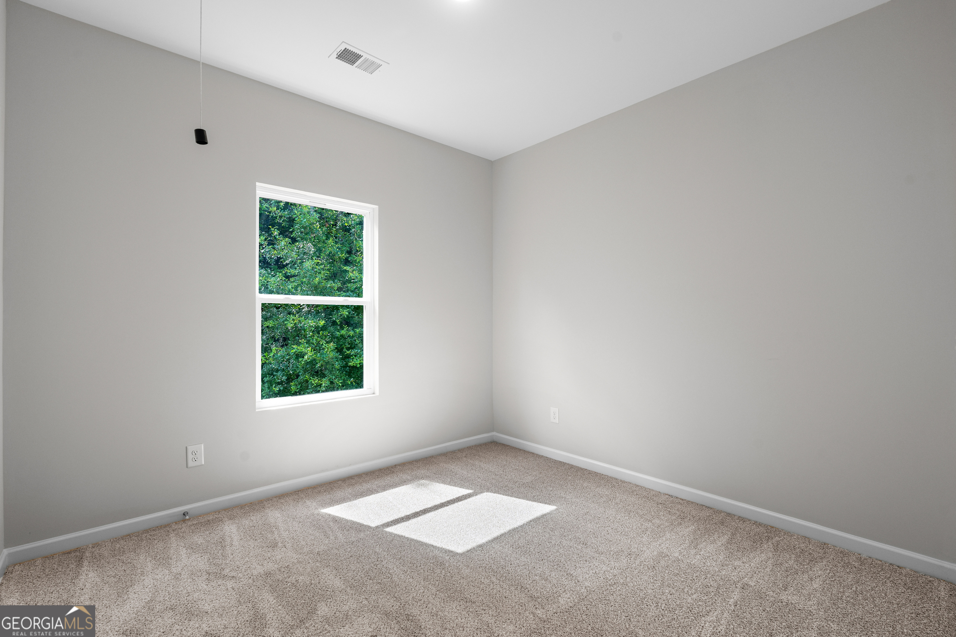 485 Charleston Place Property Photo 15