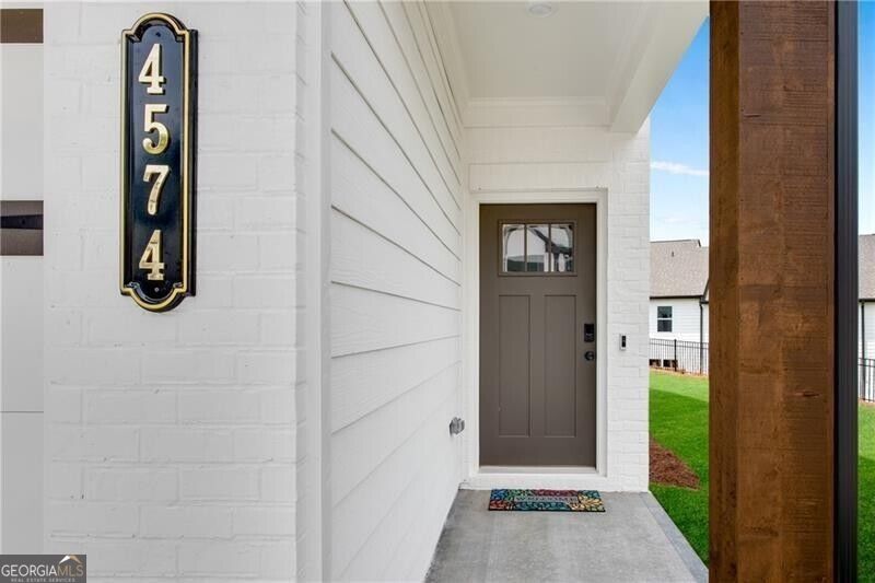 4574 Cypress Park Drive Property Photo 4