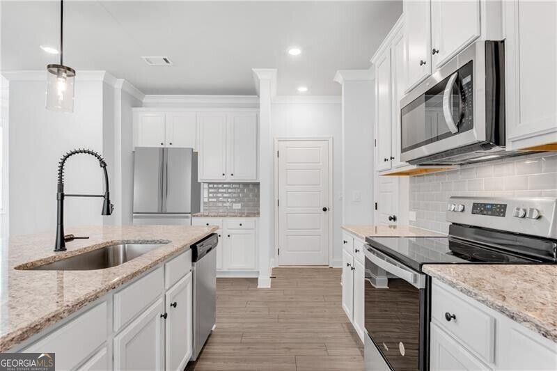 4574 Cypress Park Drive Property Photo 10