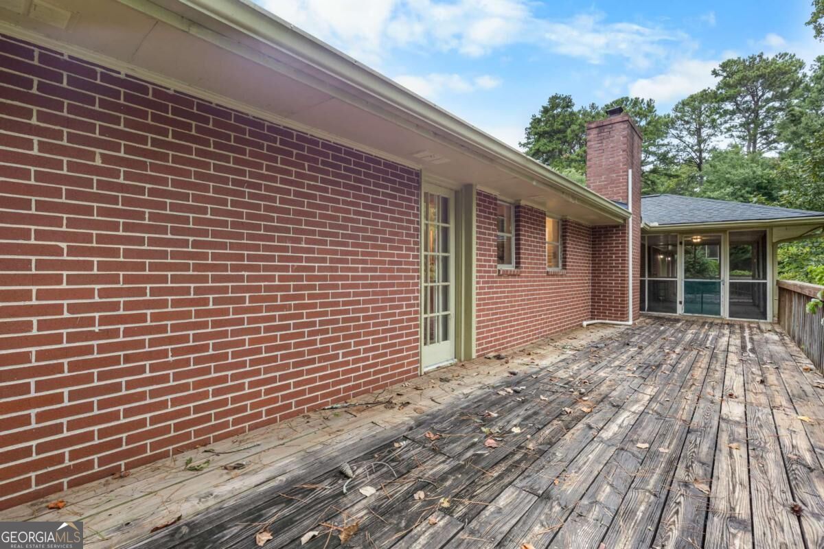 2433 Kingscliff Drive Ne Property Photo 32