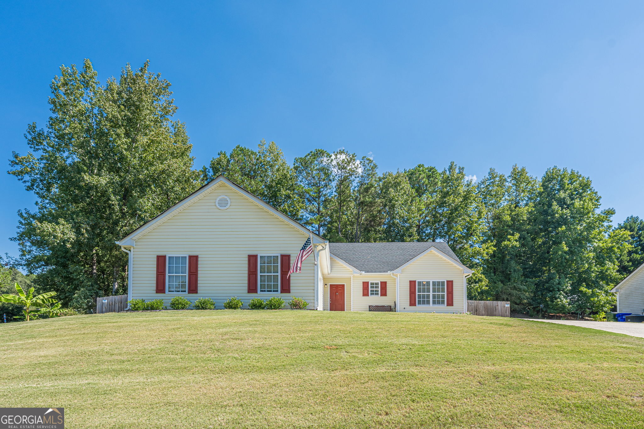 914 Masters Drive Property Photo 3