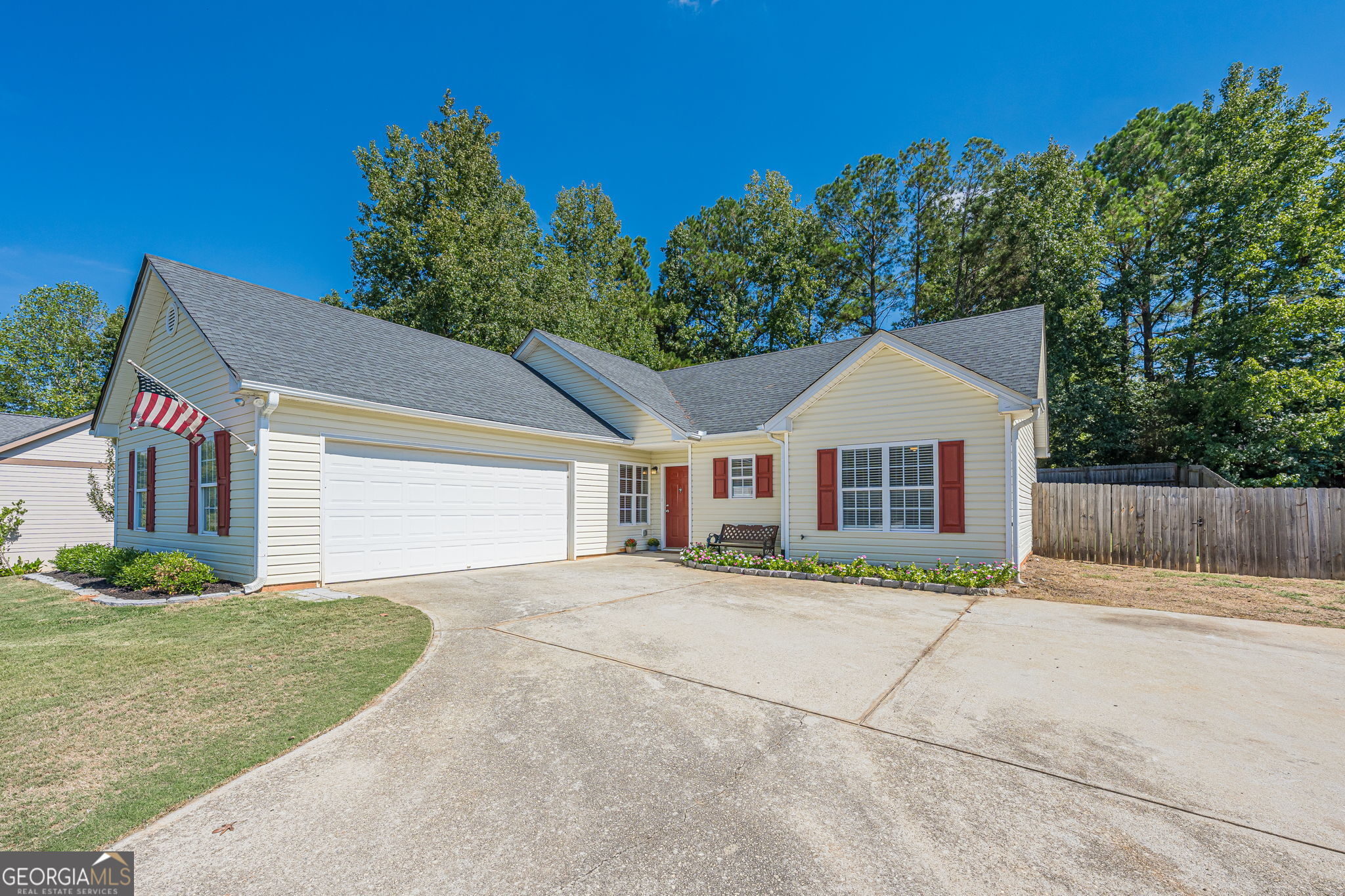 914 Masters Drive Property Photo 4