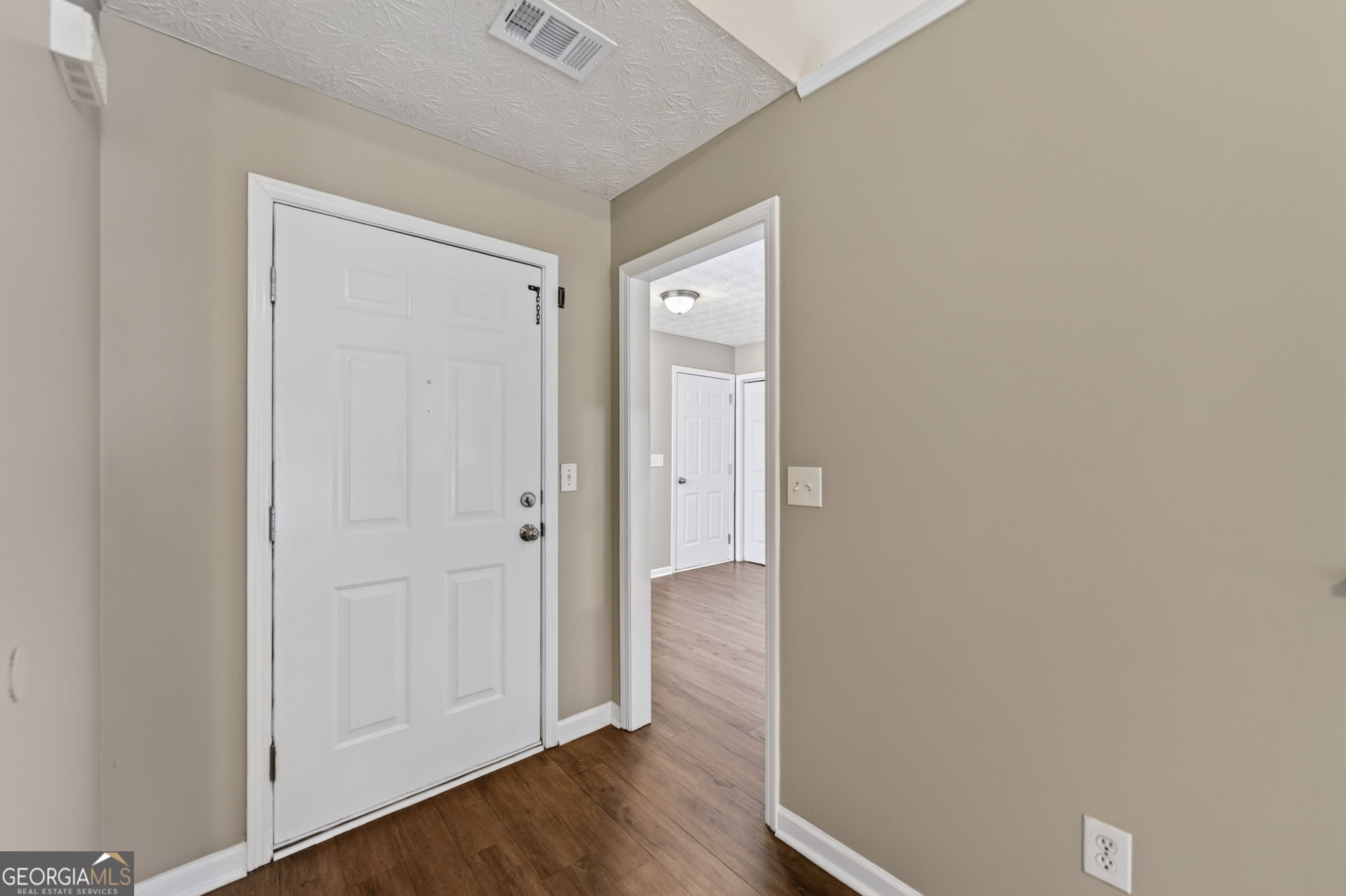 914 Masters Drive Property Photo 6