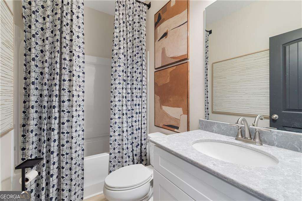 2804 Daybreak Lane Property Photo 4