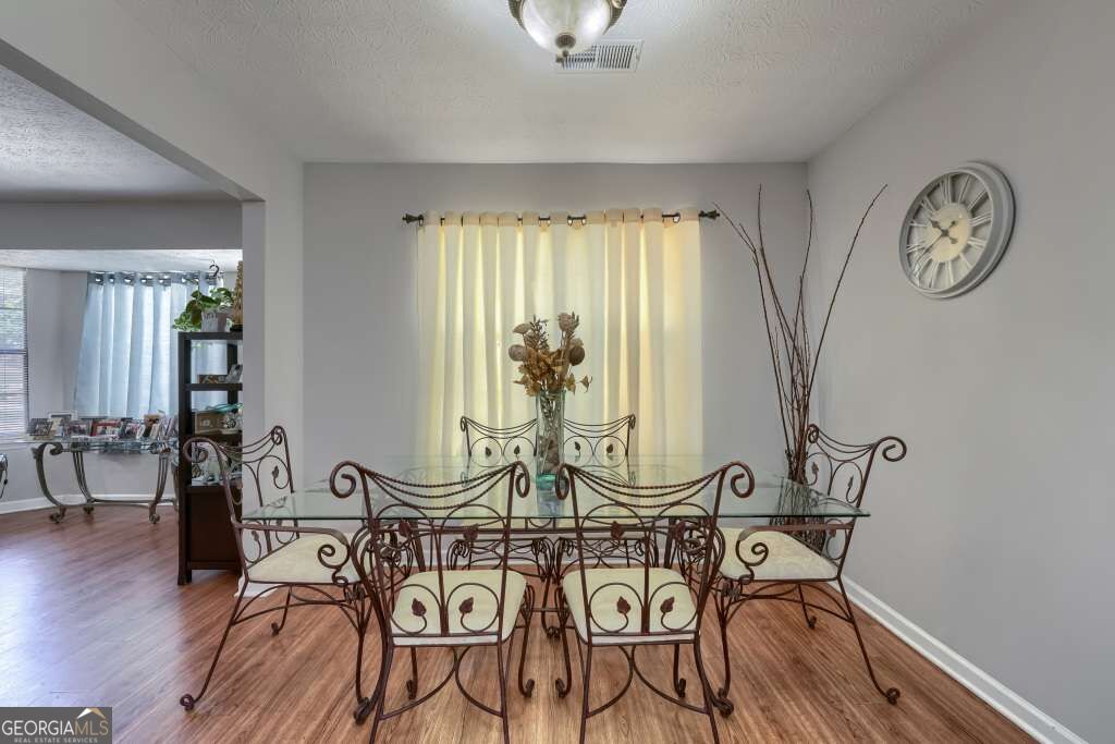 6702 Lakewood Drive Property Photo 12