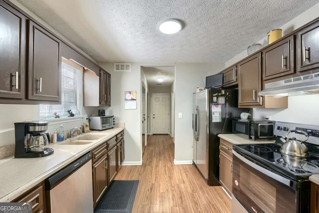 6702 Lakewood Drive Property Photo 15