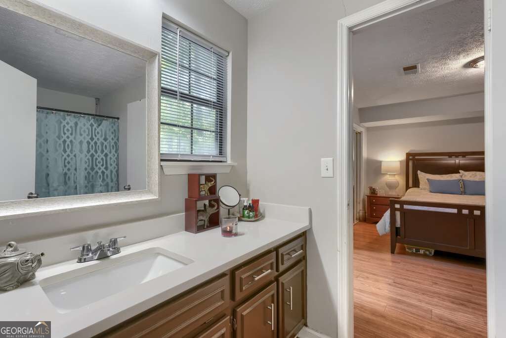 6702 Lakewood Drive Property Photo 21