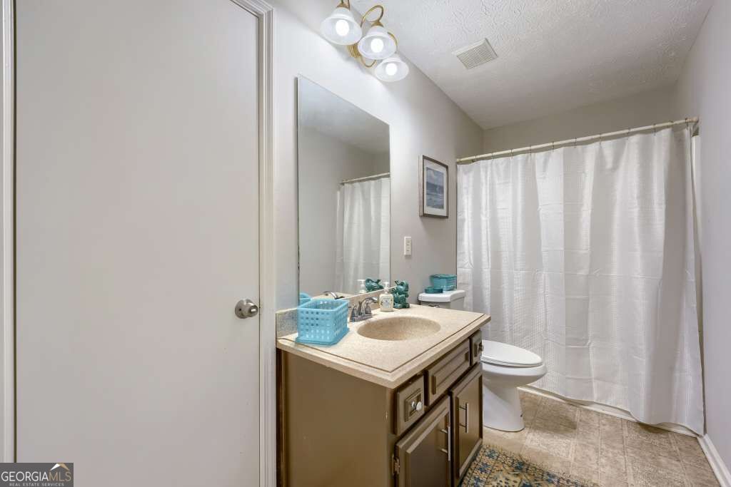 6702 Lakewood Drive Property Photo 26