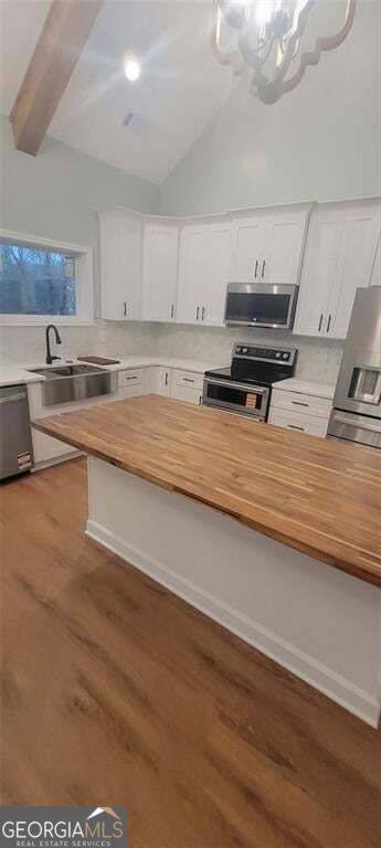 364 Pine Brook Drive Property Photo 9