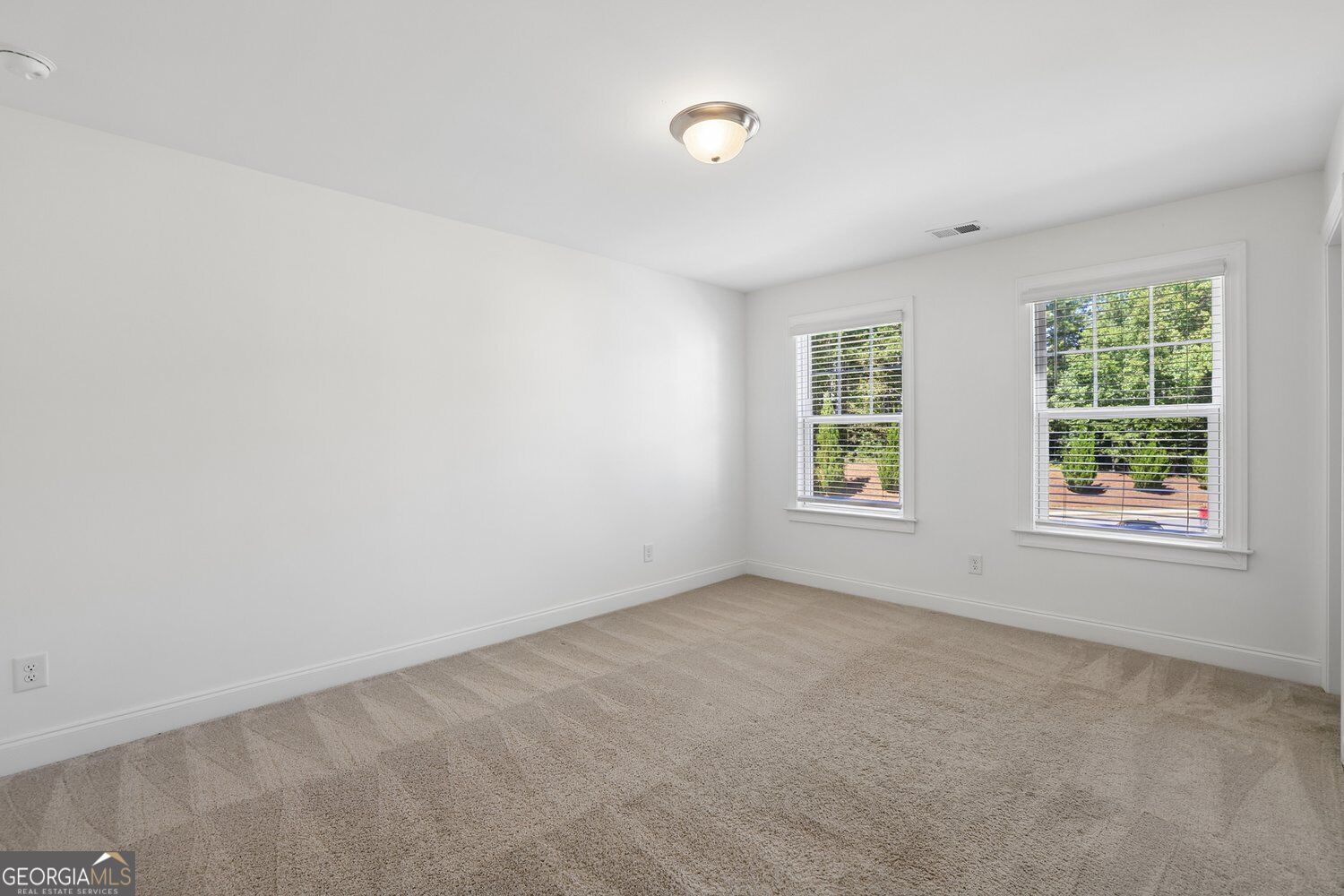 218 Hamlet Drive Property Photo 35