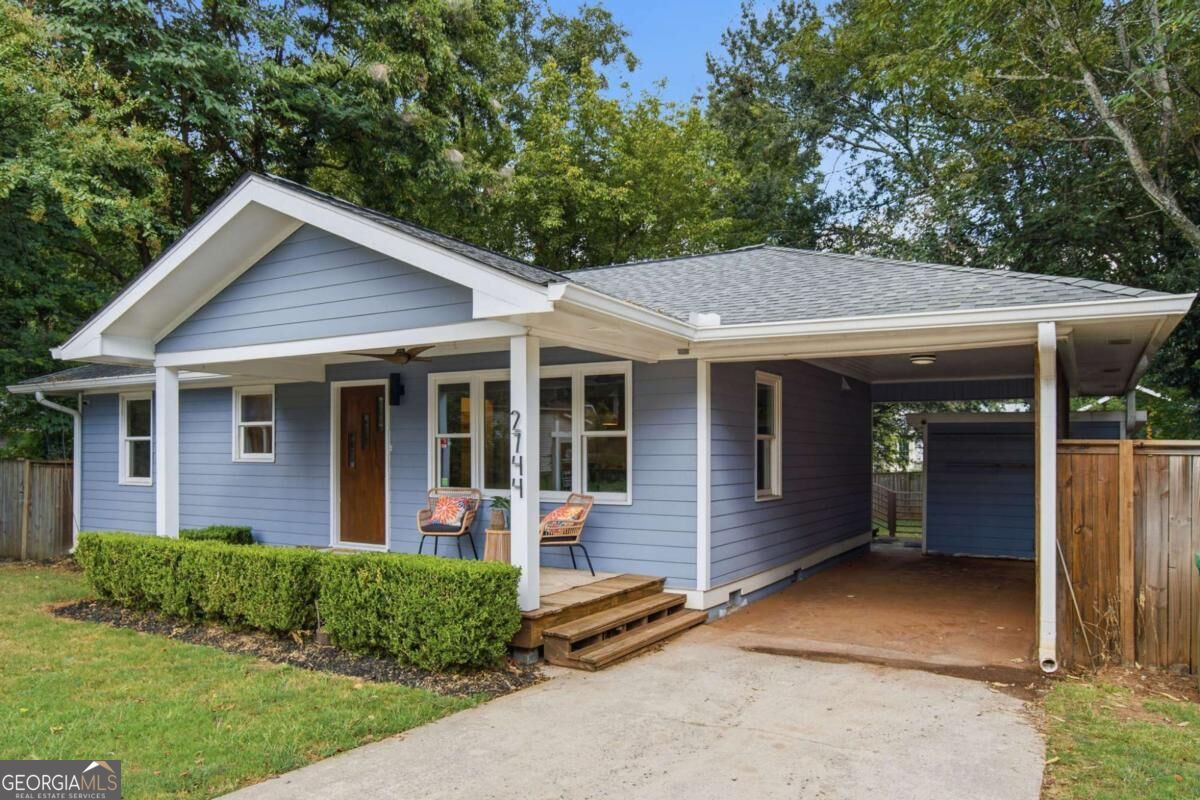 2744 Craigie Avenue Property Photo 1