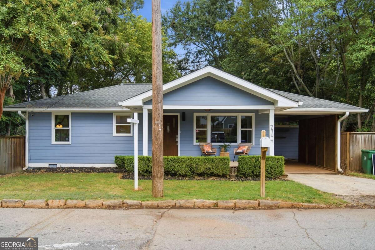 2744 Craigie Avenue Property Photo 2