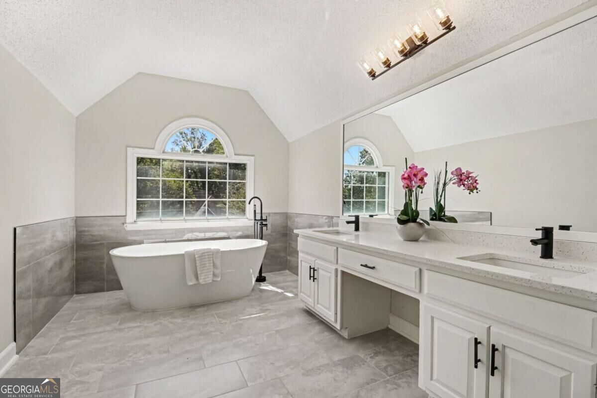1419 Dunsford Circle Property Photo 18
