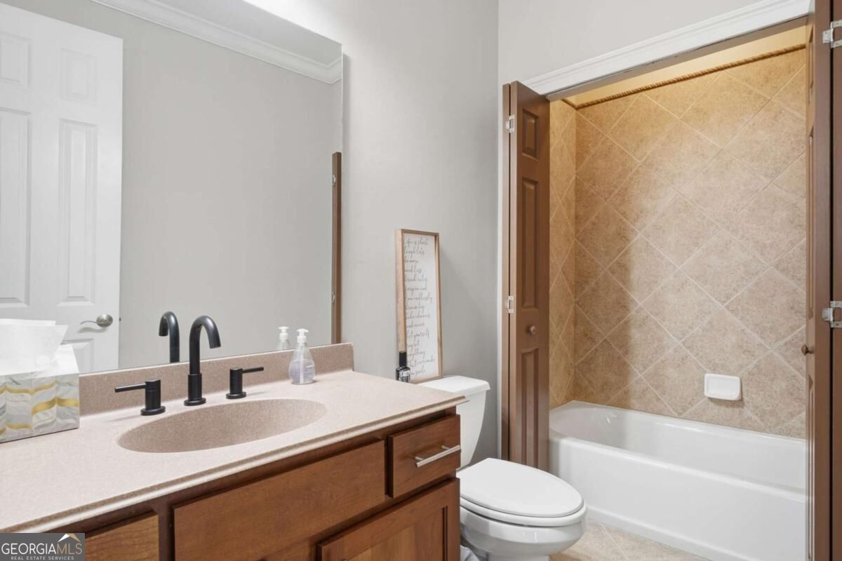 4397 Bridgehaven Drive Se # 7 Property Photo 6