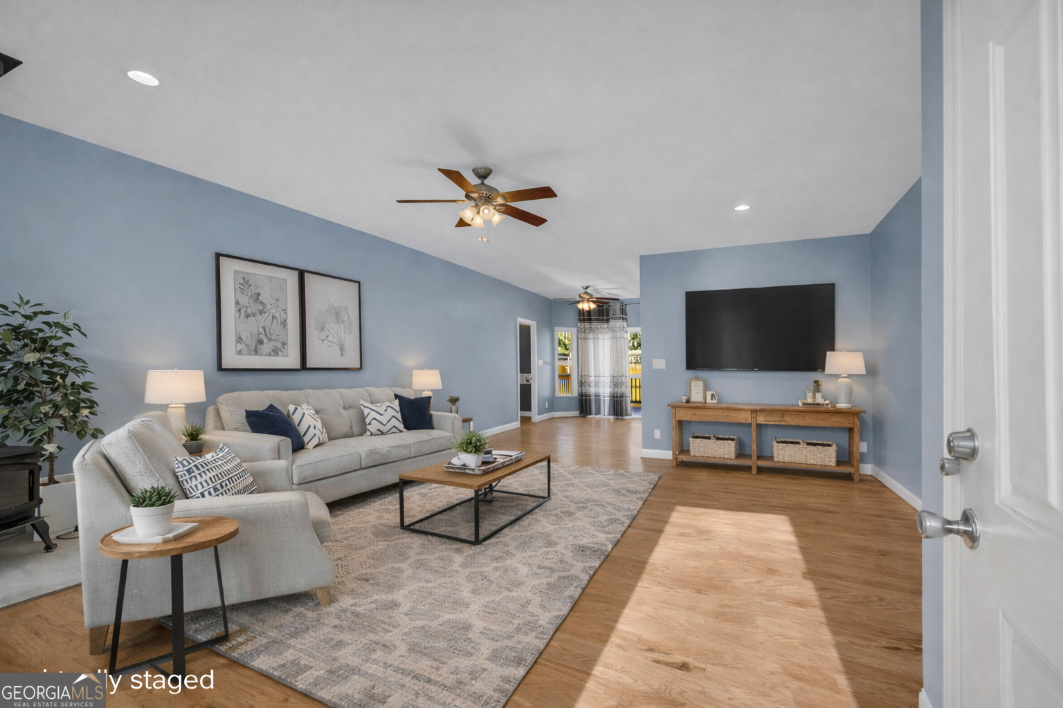 125 Bernice Drive Property Photo 2