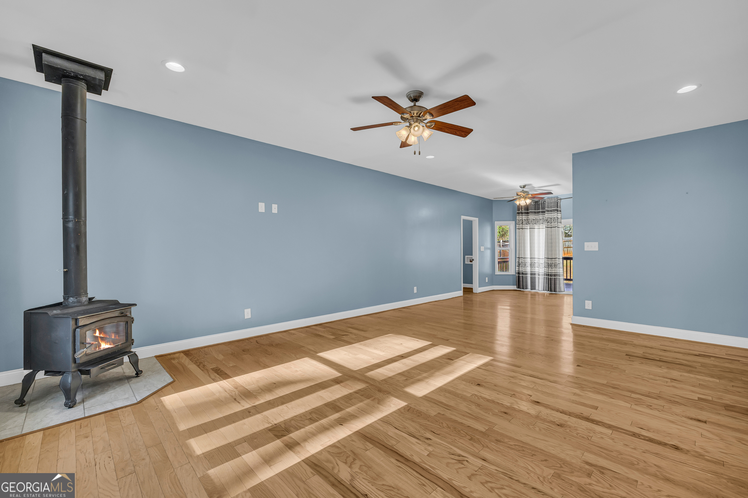 125 Bernice Drive Property Photo 3