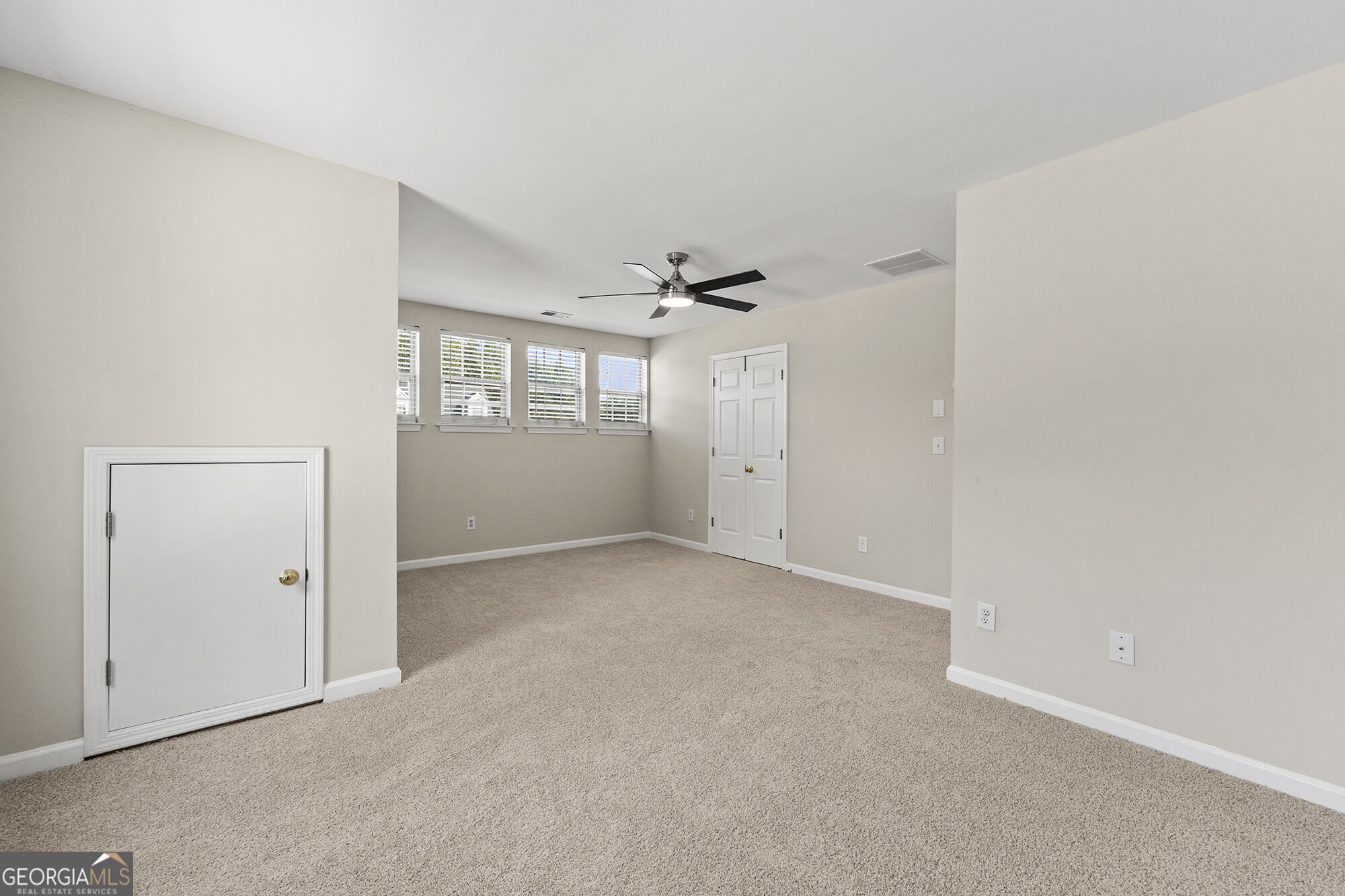 312 Pinehurst Way Property Photo 19