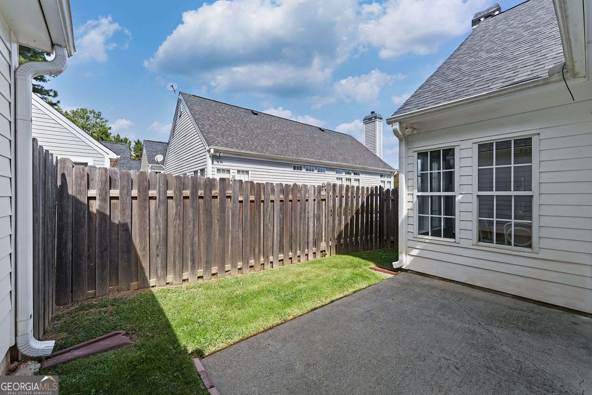312 Pinehurst Way Property Photo 28