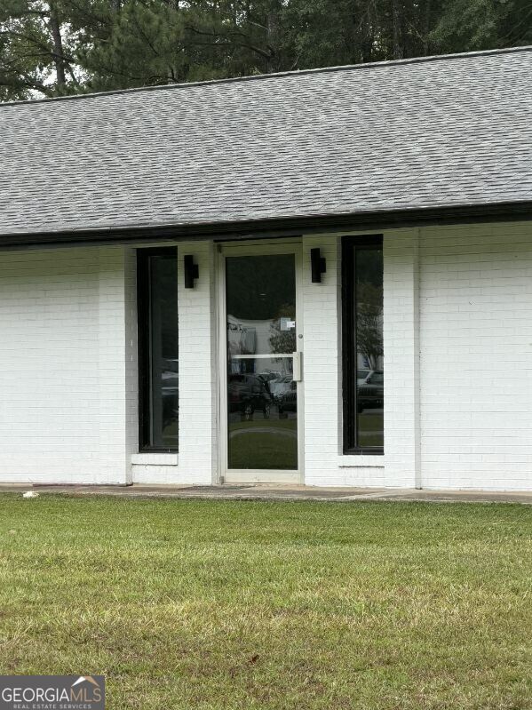 700 Breedlove Drive # D Property Photo 3