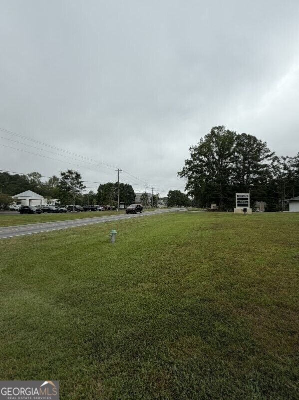 700 Breedlove Drive # D Property Photo 4