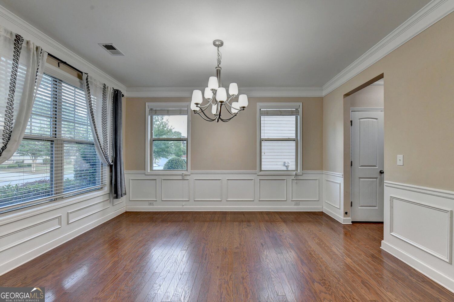 4440 Sanderling Street Property Photo 5