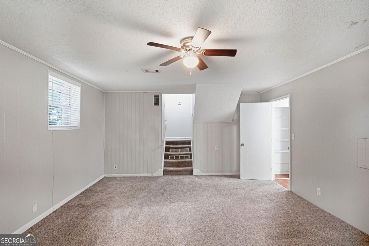 1478 Spruce Ridge Way Property Photo 5