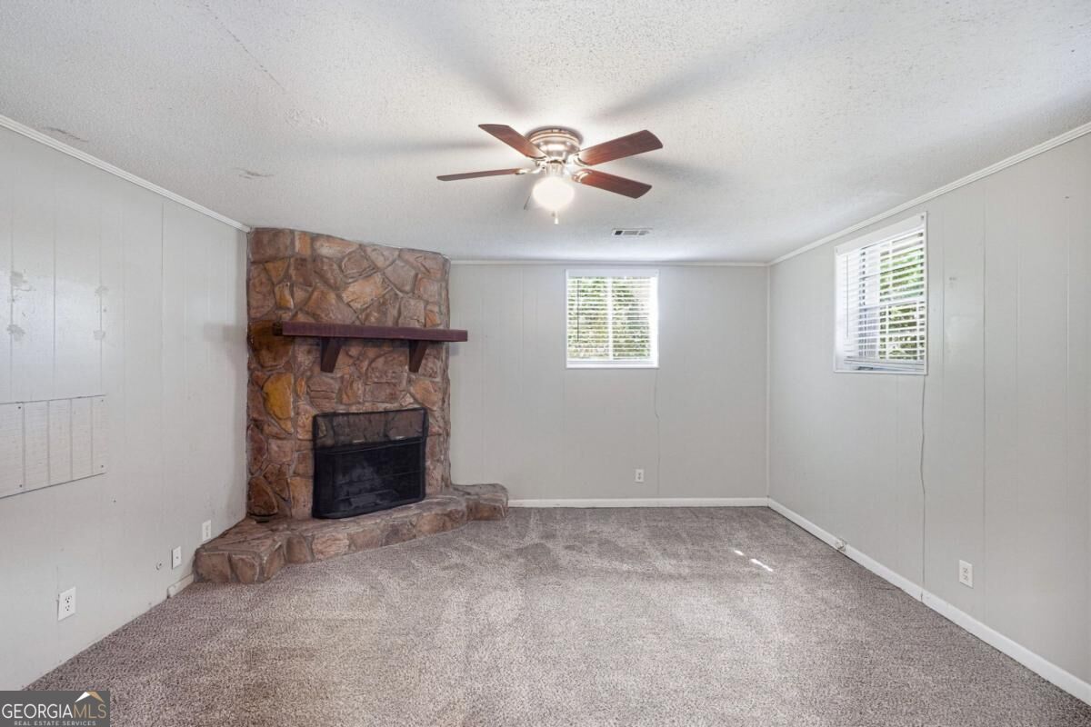 1478 Spruce Ridge Way Property Photo 6