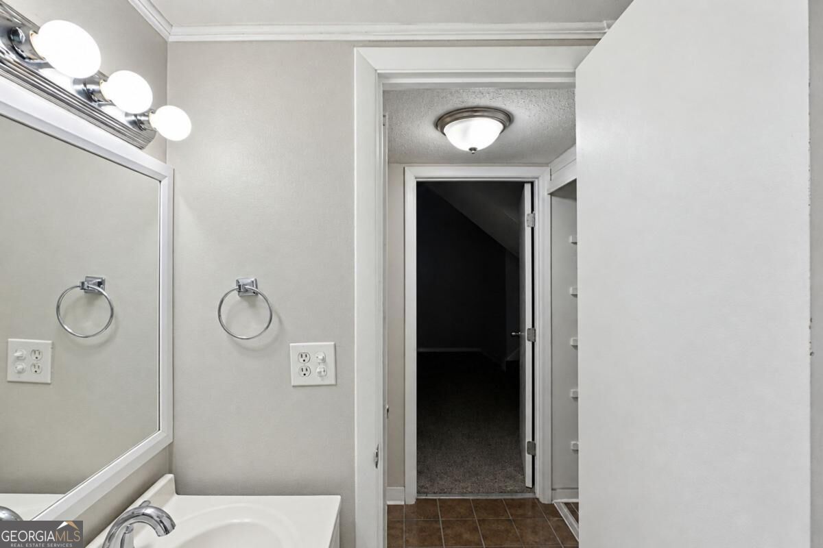 1478 Spruce Ridge Way Property Photo 18