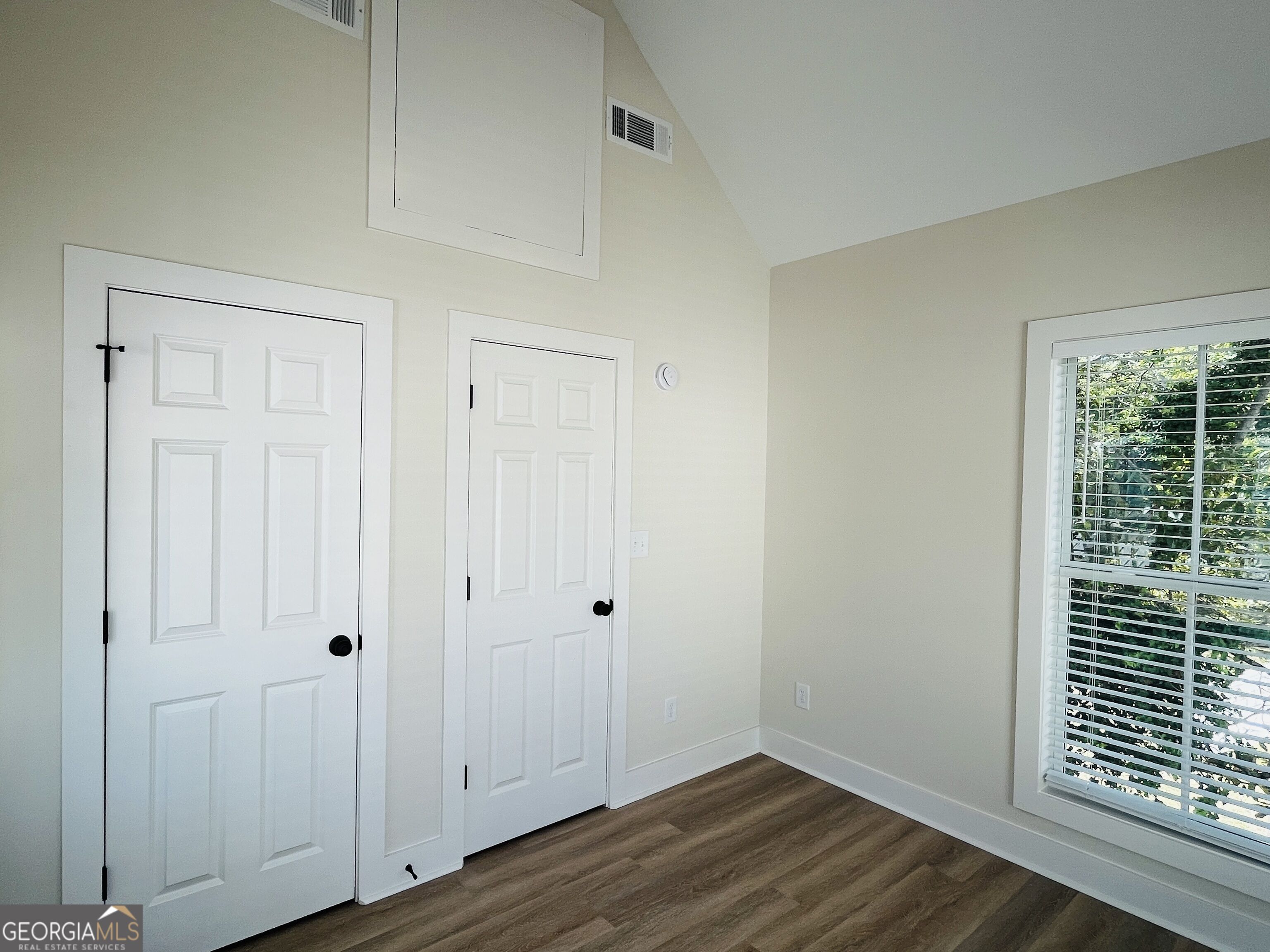 203c Cherry Street Property Photo 23