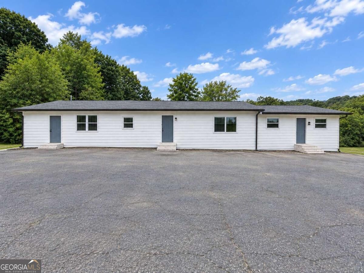 801 Peeples Valley Road Nw # B Property Photo 1