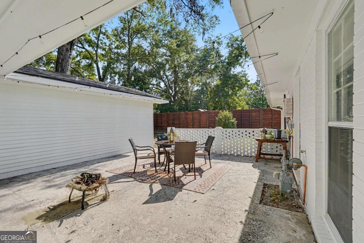 503 Early Street Property Photo 23