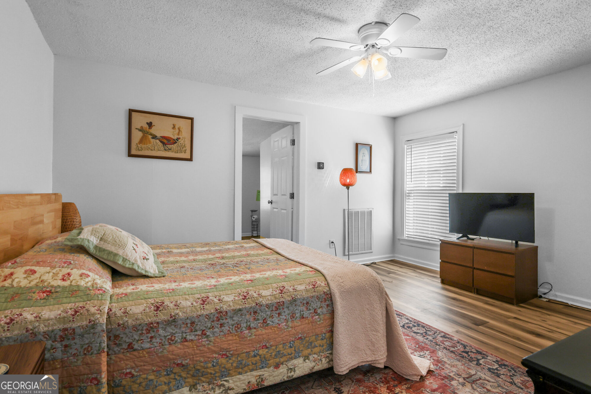818 Avenue B Ne Property Photo 11