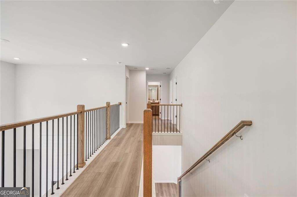 416 Amberleaf Cove Property Photo 11