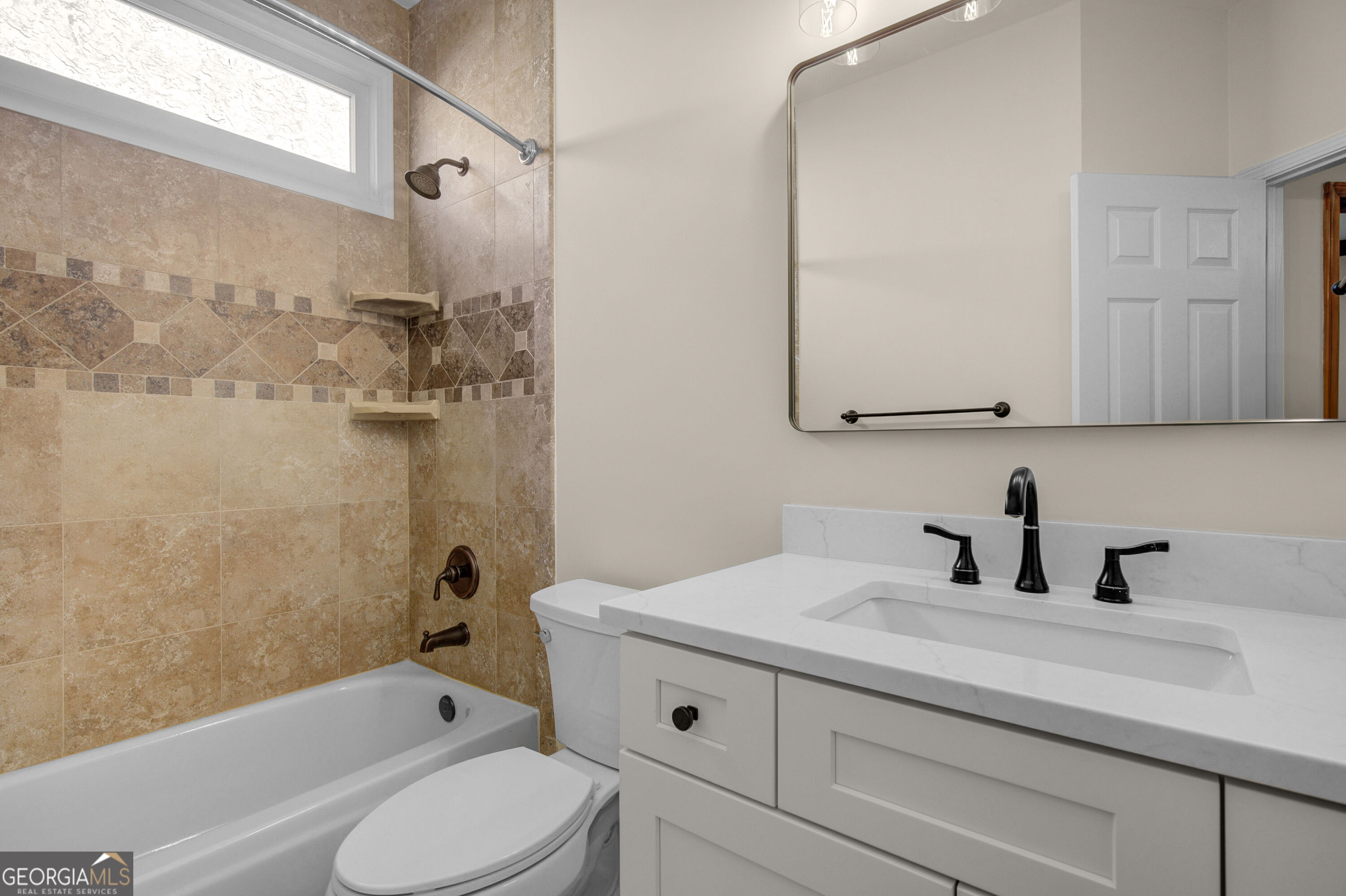 121 Augusta Drive Property Photo 13