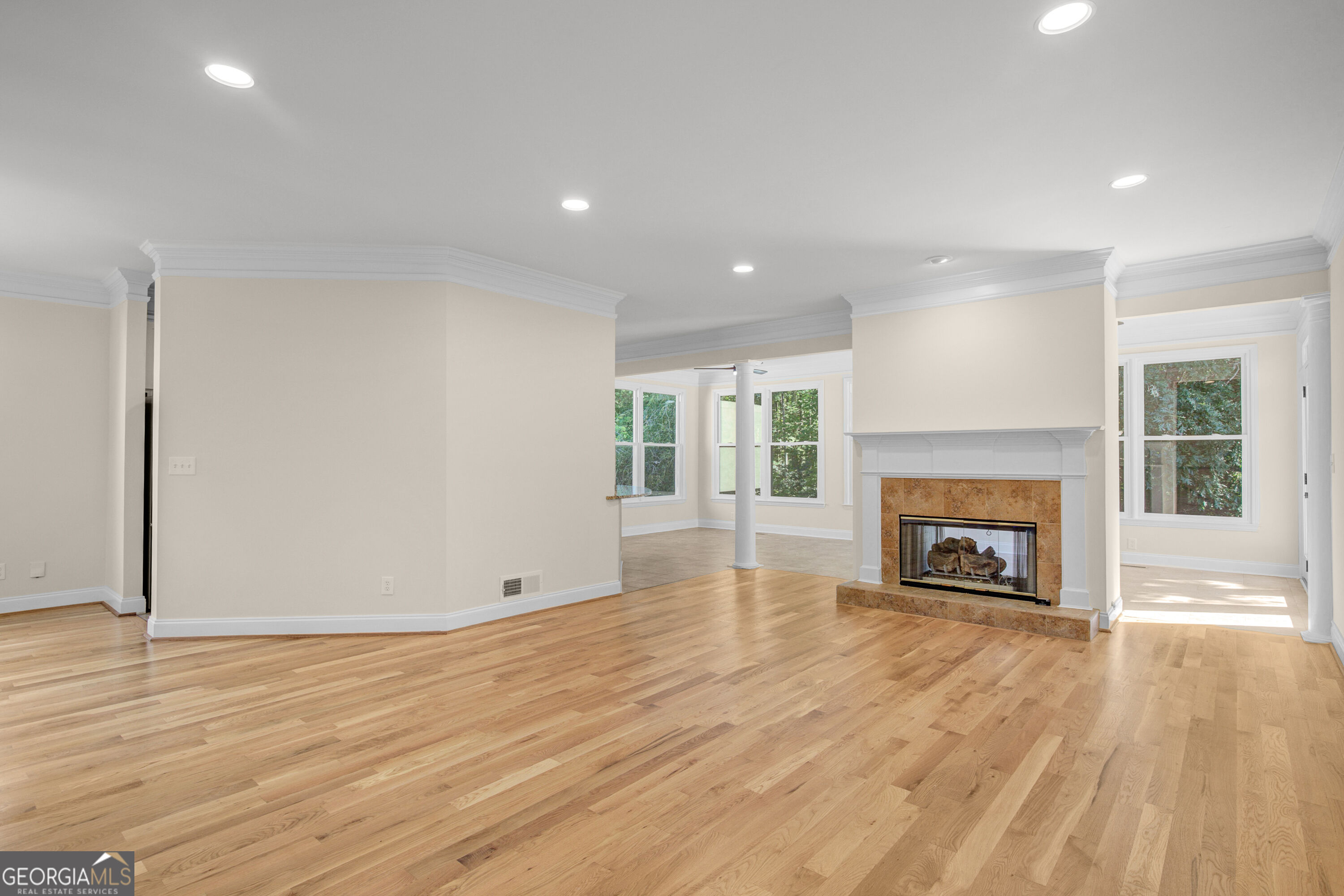 121 Augusta Drive Property Photo 21