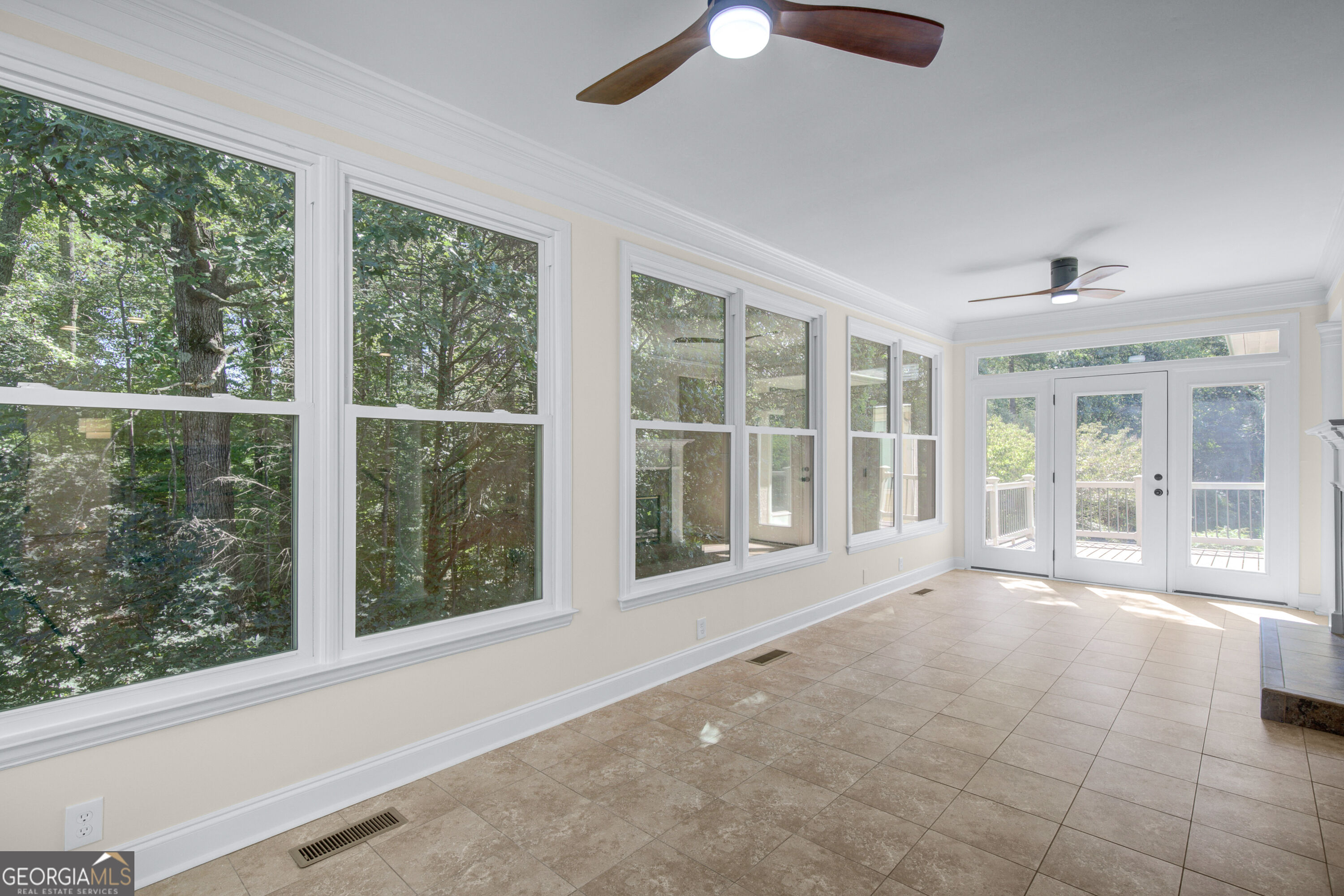 121 Augusta Drive Property Photo 34
