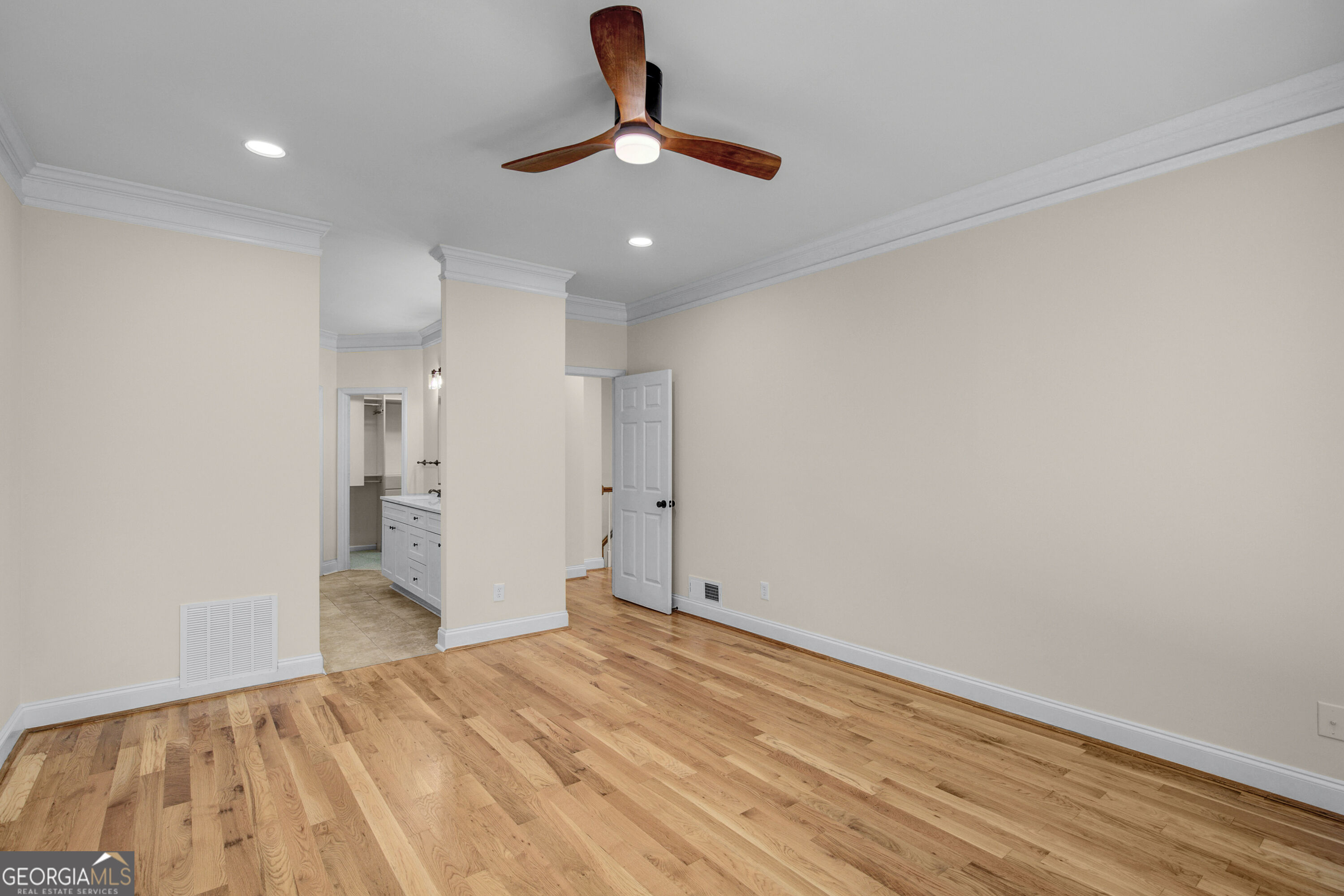 121 Augusta Drive Property Photo 42