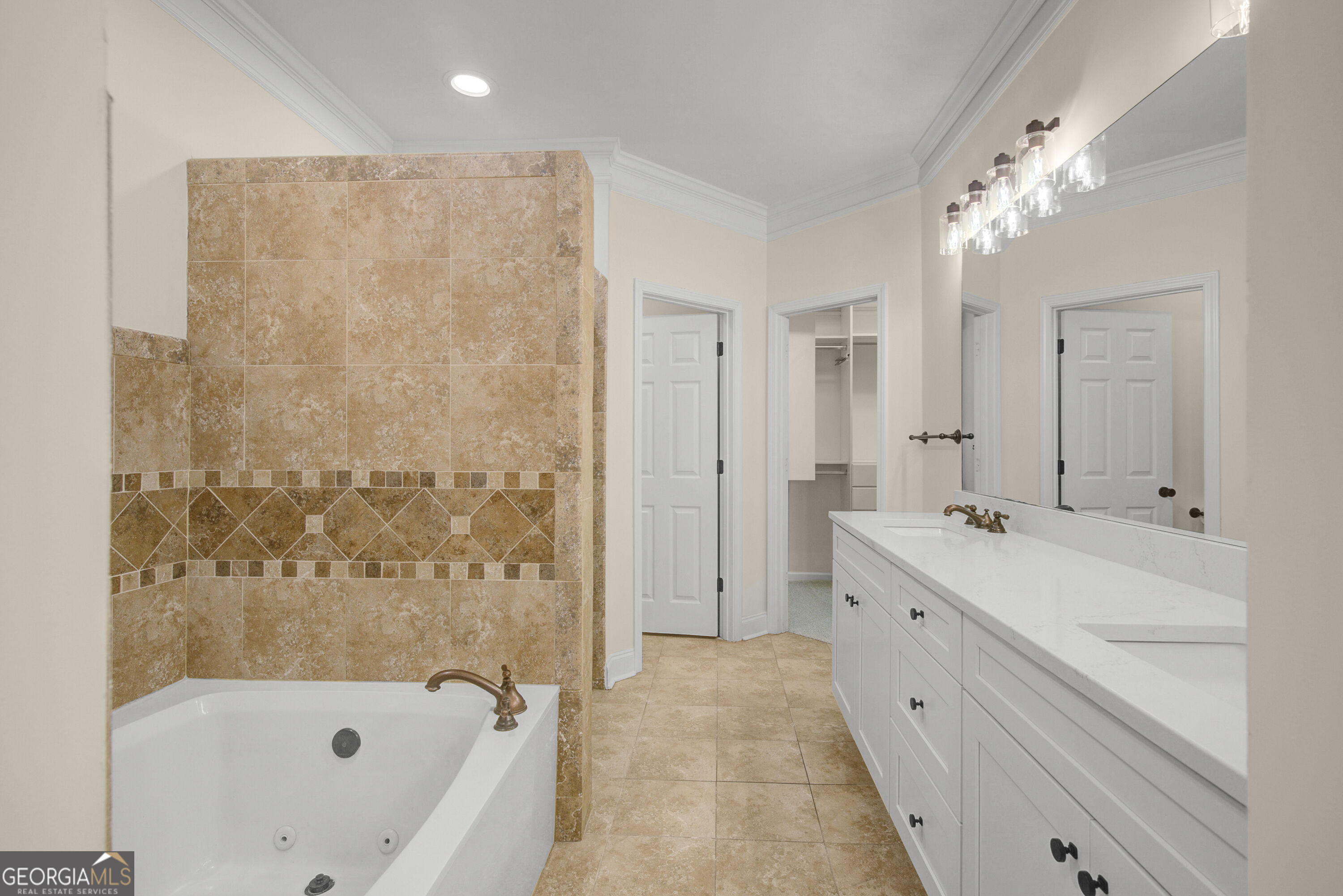121 Augusta Drive Property Photo 45