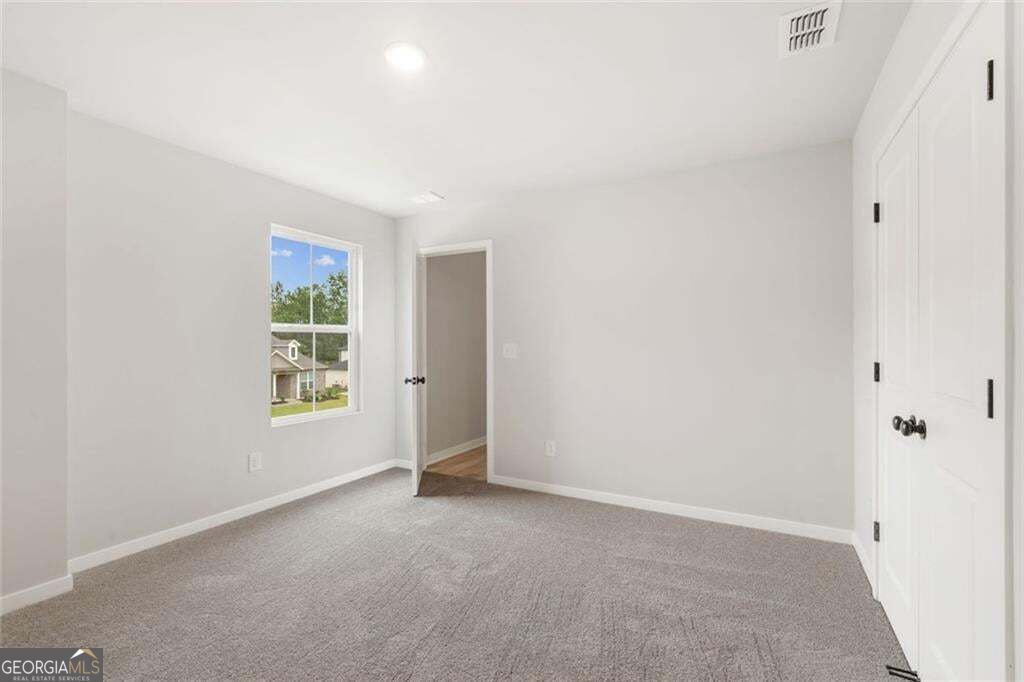 405 Amberleaf Cove Property Photo 14