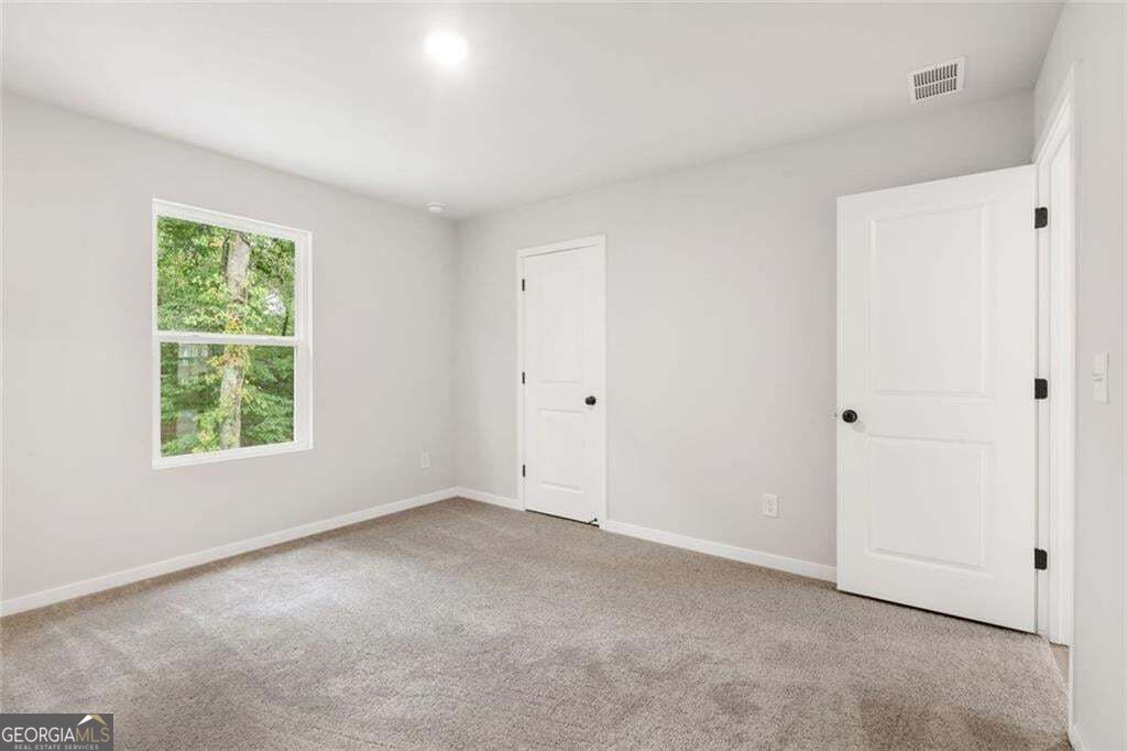 405 Amberleaf Cove Property Photo 23