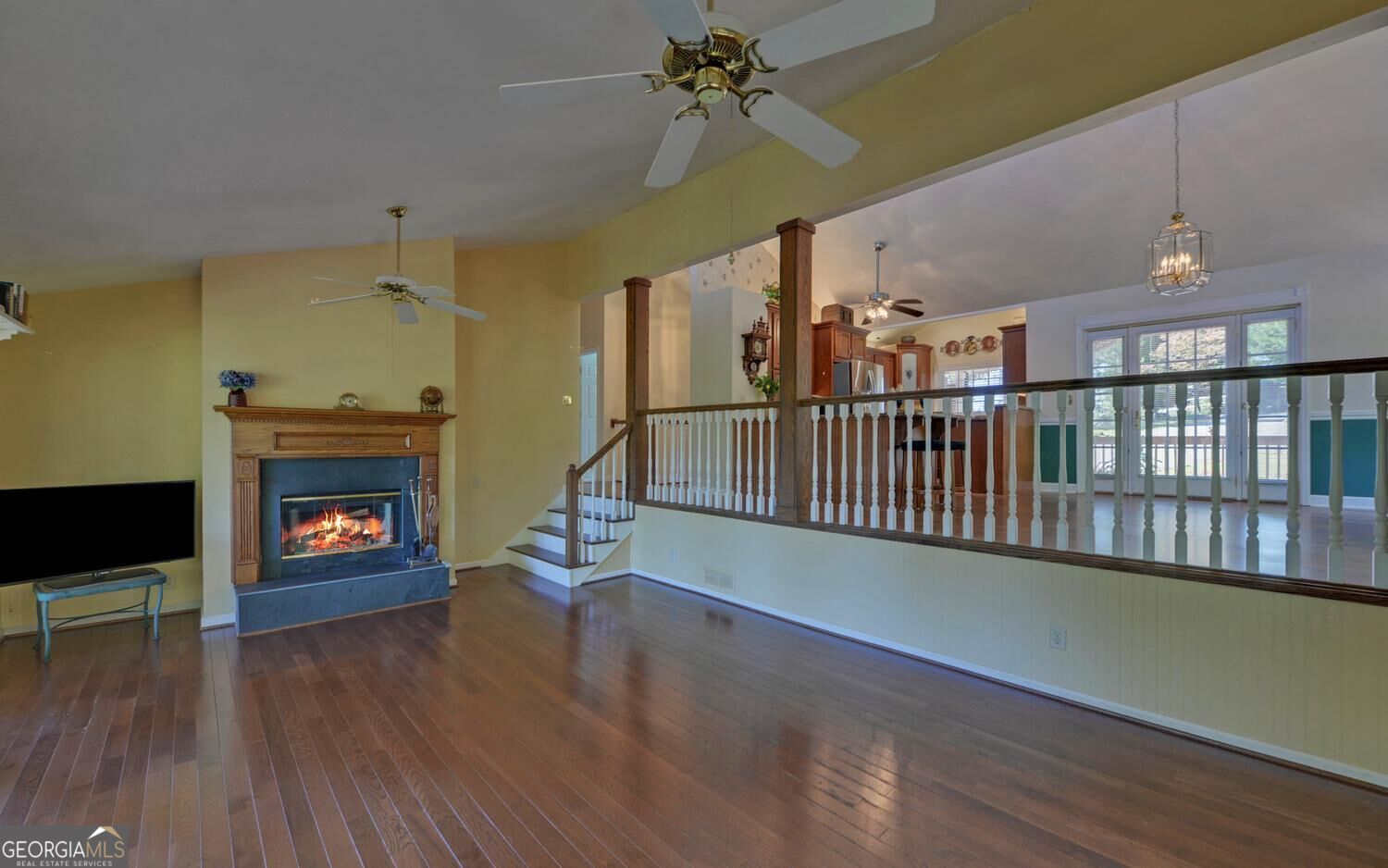 447 Emerald Ridge Property Photo 5