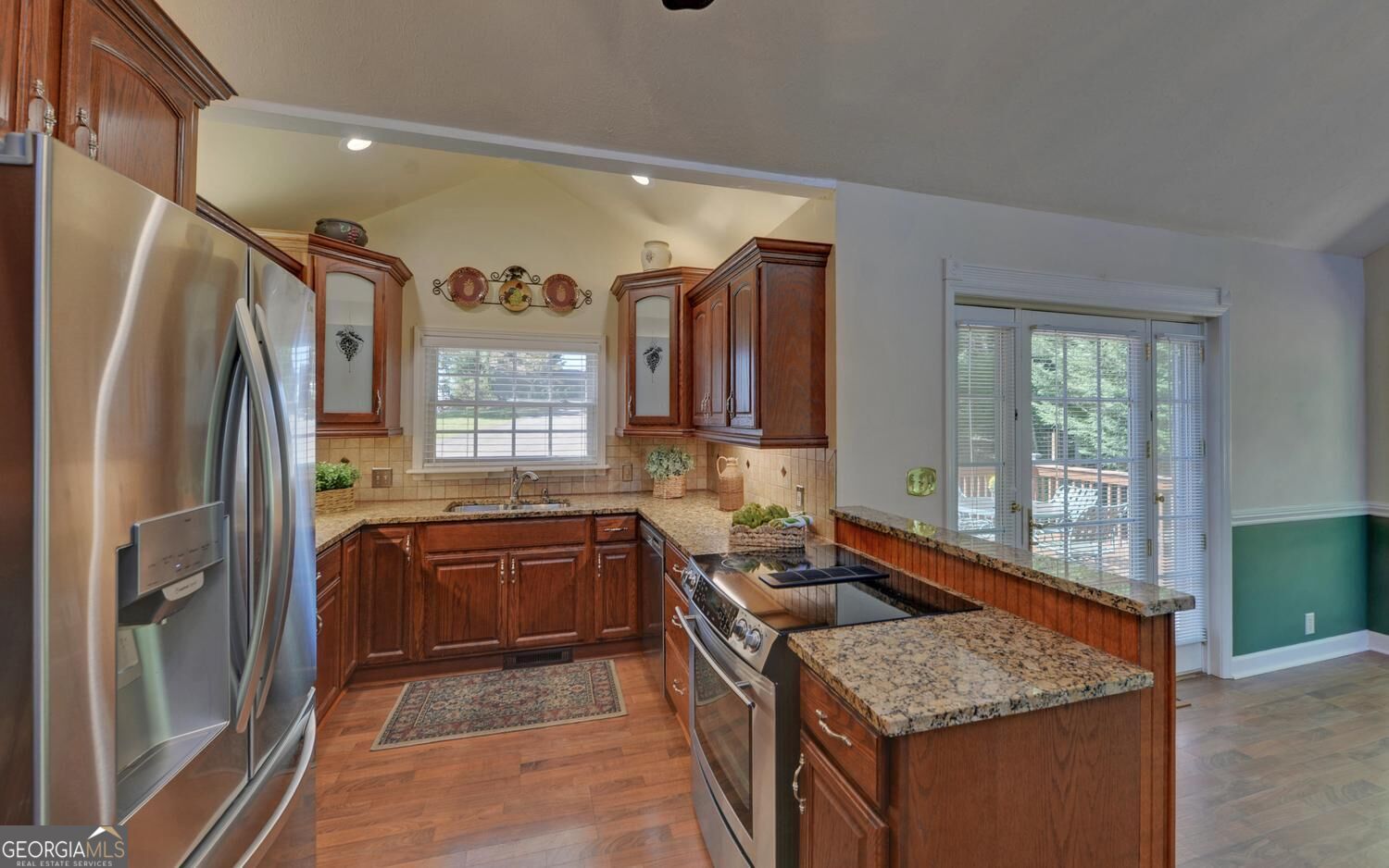 447 Emerald Ridge Property Photo 11