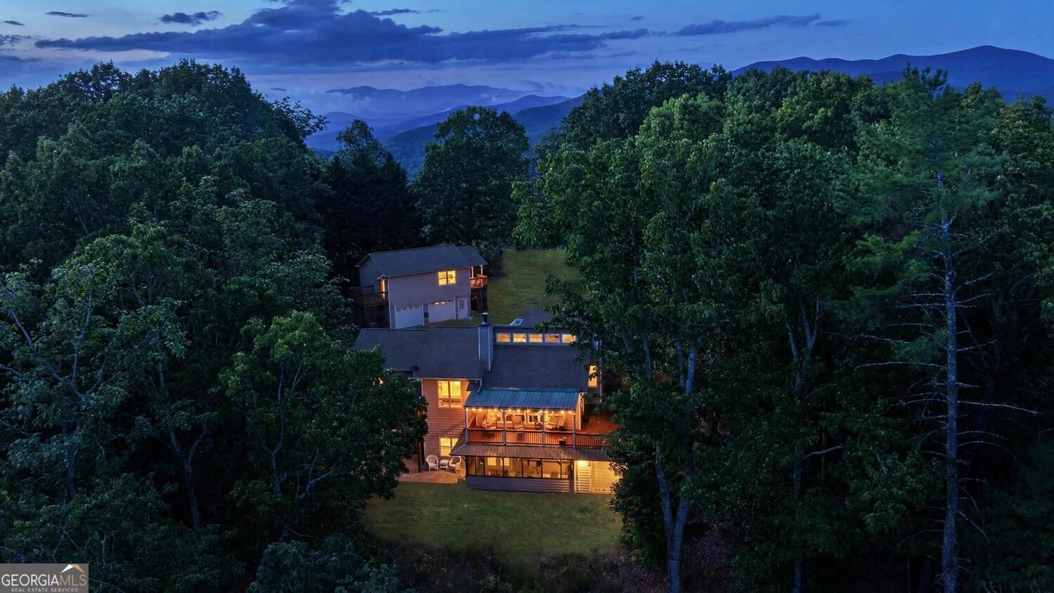 447 Emerald Ridge Property Photo 95