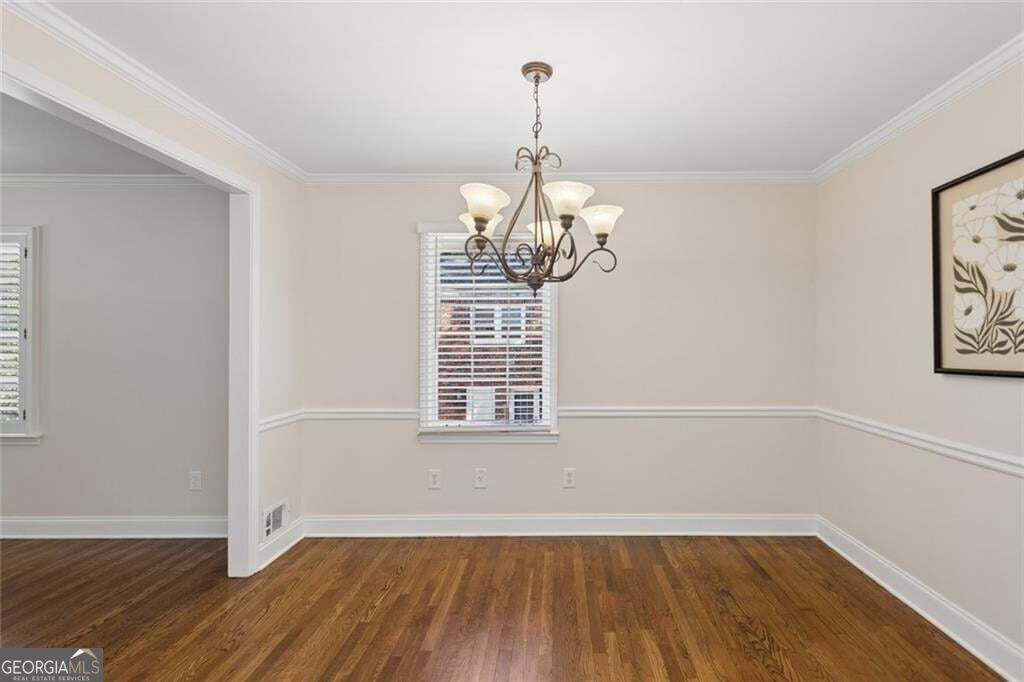 3060 Greenwood Trail Se Property Photo 4