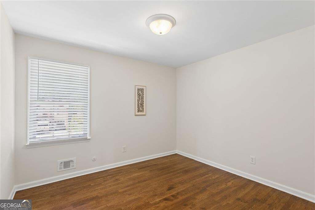 3060 Greenwood Trail Se Property Photo 33