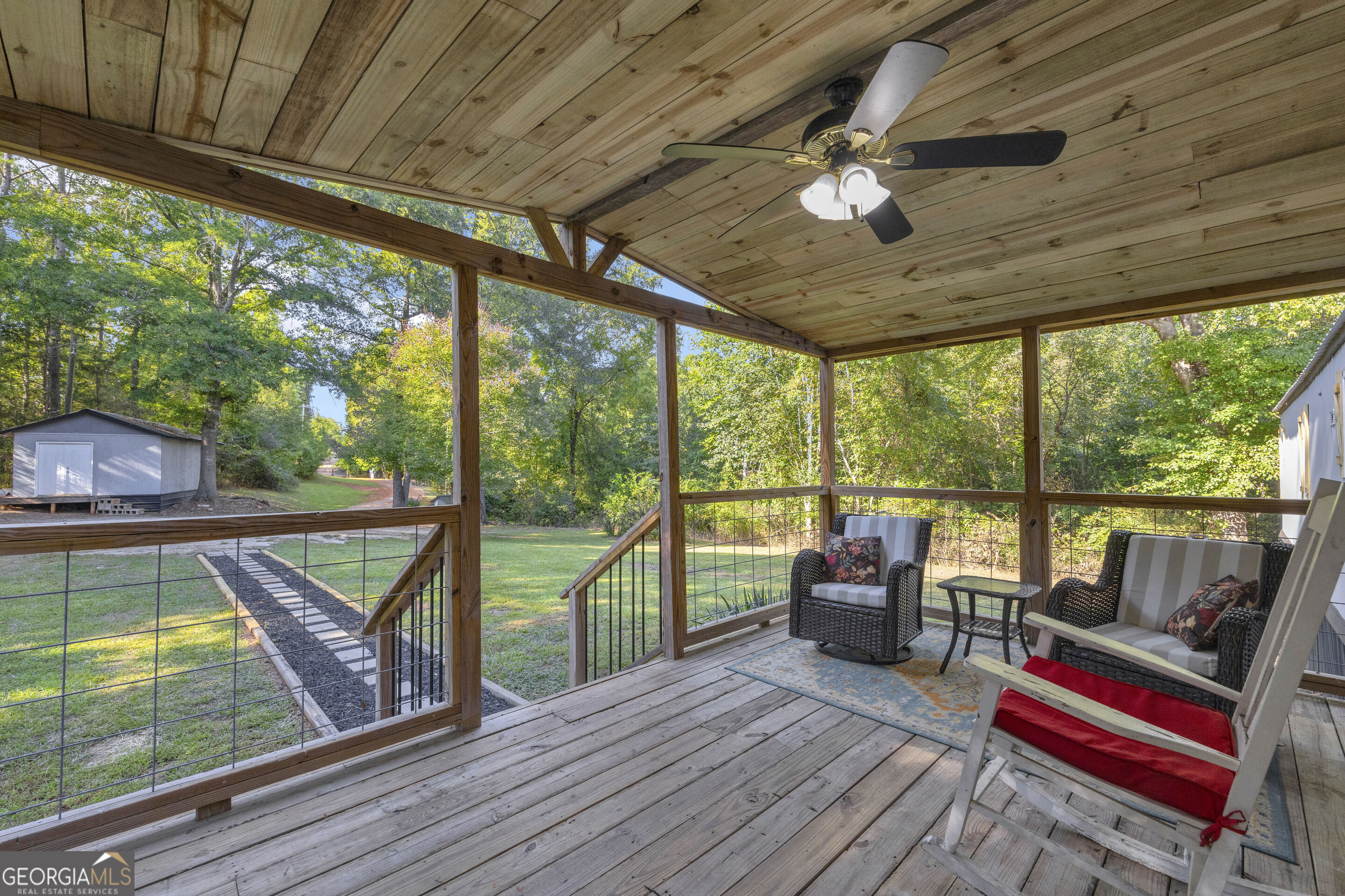 367 Griffin Road Property Photo 4
