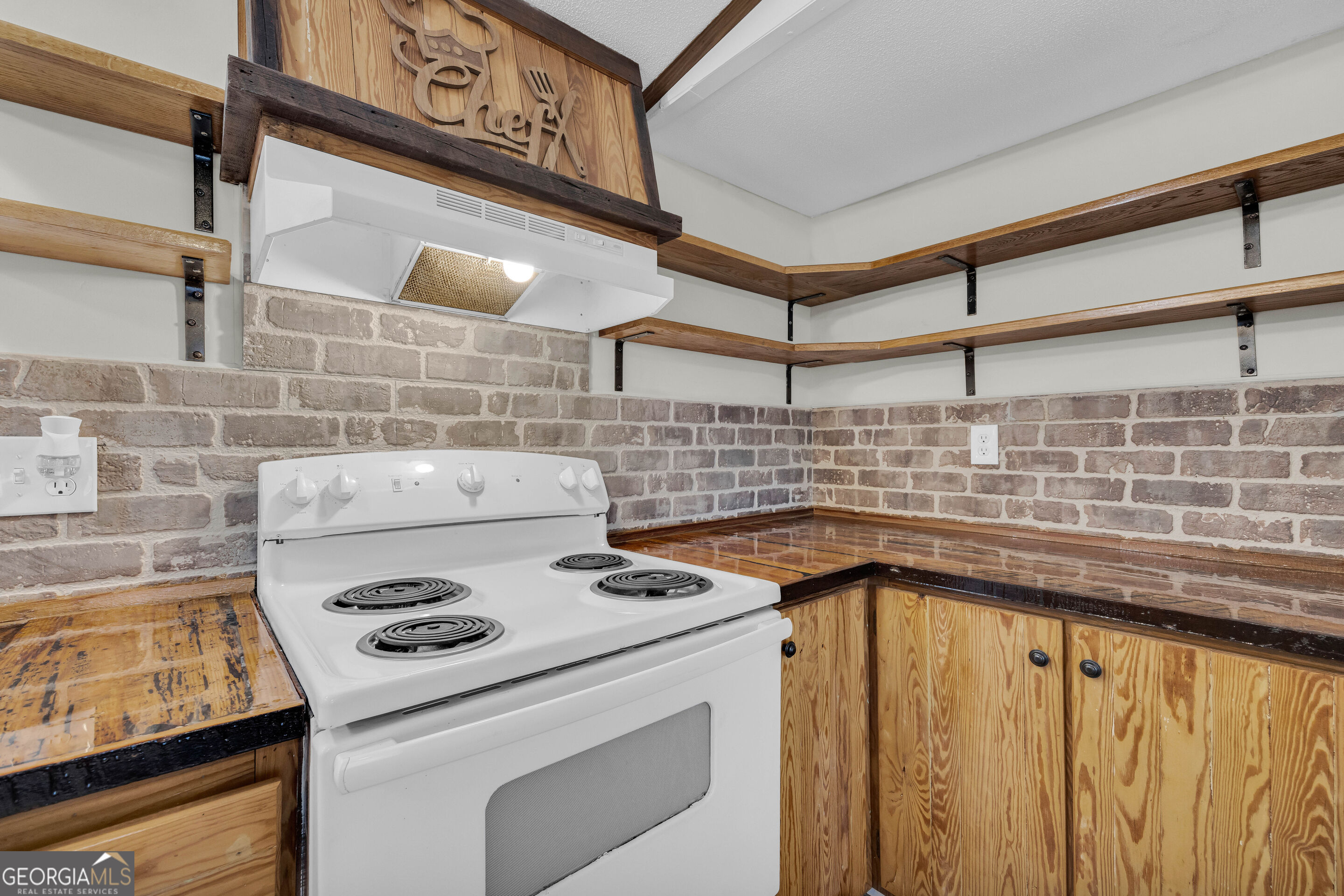 367 Griffin Road Property Photo 45