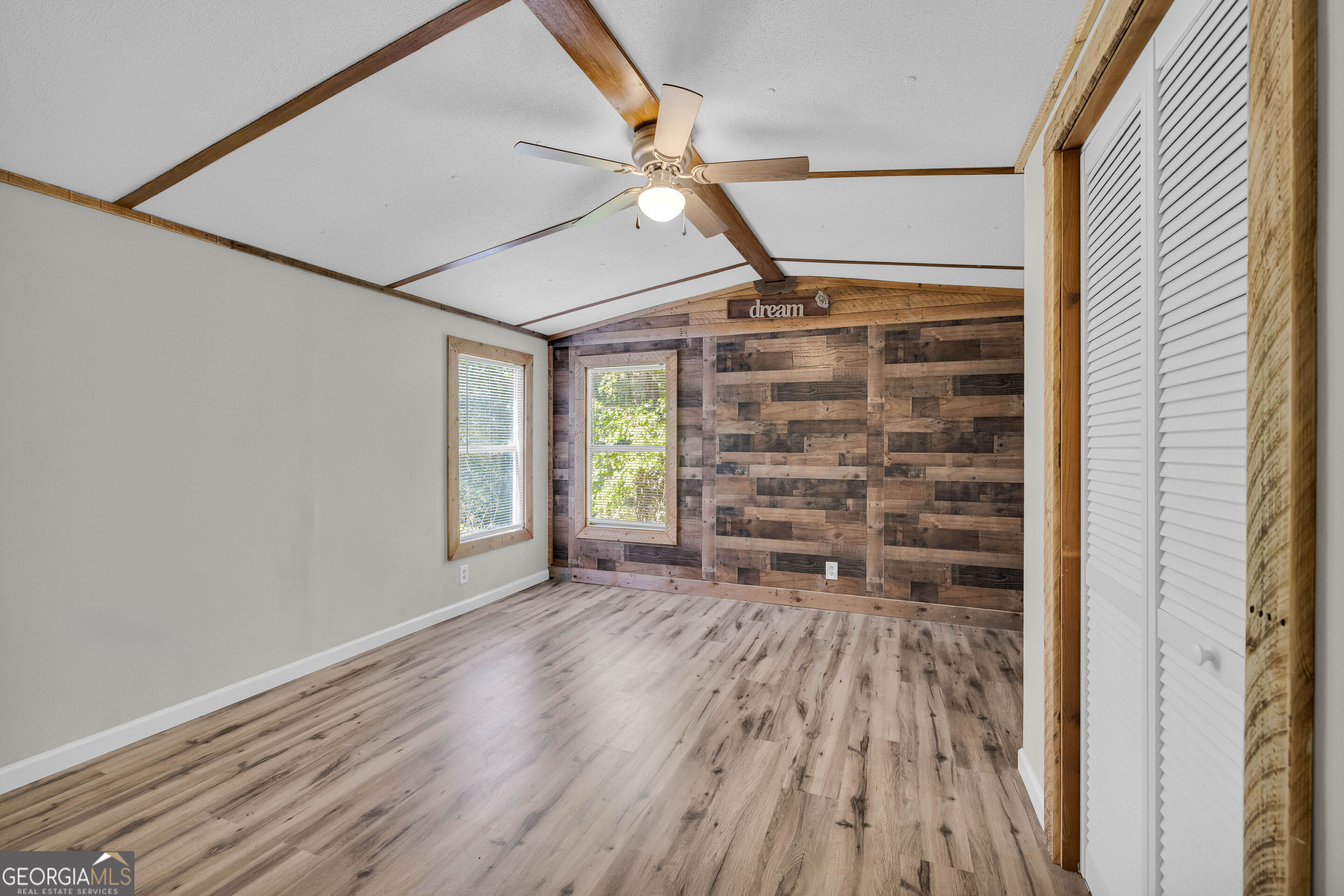 367 Griffin Road Property Photo 52